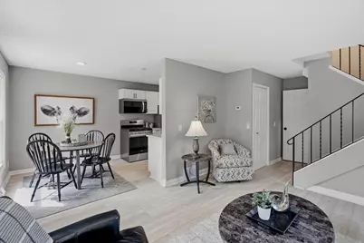 4980 Grenwich Trail N, Oakdale, MN 55128 - Photo 4
