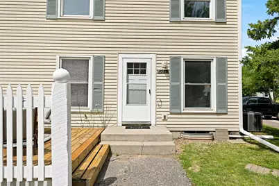 4980 Grenwich Trail N, Oakdale, MN 55128 - Photo 22