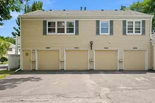 4980 Grenwich Trail N, Oakdale, MN 55128 - Photo 28
