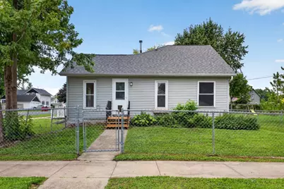 17 2nd Street NE, Kasson, MN 55944 - Photo 2