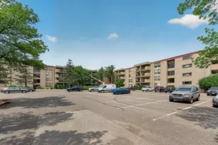 6710 Vernon Ave S, Edina, MN 55436 - Photo 2