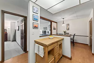 6710 Vernon Ave S, Edina, MN 55436 - Photo 10