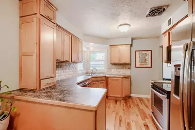 3705 Abbott Avenue N, Robbinsdale, MN 55422 - Photo 10