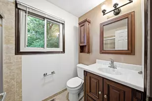 2103 Marquis Rd, Golden Valley, MN 55427 - Photo 24