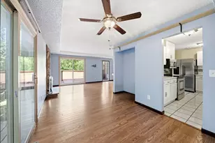 2103 Marquis Rd, Golden Valley, MN 55427 - Photo 12