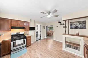 201 N Linden St, Belle Plaine, MN 56011 - Photo 14