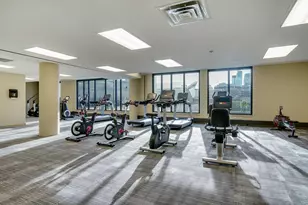 1240 S 2nd St, Minneapolis, MN 55415 - Photo 44