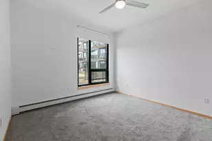 1240 S 2nd St, Minneapolis, MN 55415 - Photo 14