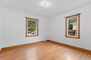 904 14th Ave NE, Rochester, MN 55906 - Photo 8