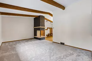 401 Mission Road W, Bloomington, MN 55420 - Photo 4
