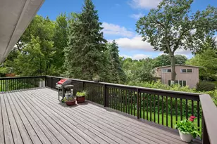 401 Mission Road W, Bloomington, MN 55420 - Photo 42