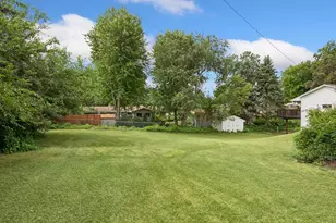 401 Mission Road W, Bloomington, MN 55420 - Photo 48