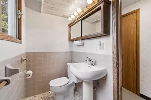 401 Mission Road W, Bloomington, MN 55420 - Photo 38