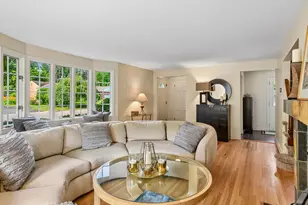 5220 Maddox Ln, Edina, MN 55436 - Photo 6