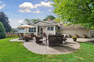 5220 Maddox Ln, Edina, MN 55436 - Photo 30