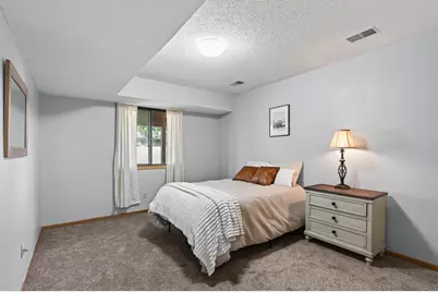 14332 Glenda Drive, Apple Valley, MN 55124 - Photo 30