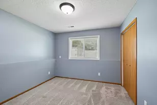 905 Walnut St, Farmington, MN 55024 - Photo 12