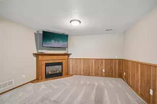 905 Walnut St, Farmington, MN 55024 - Photo 14