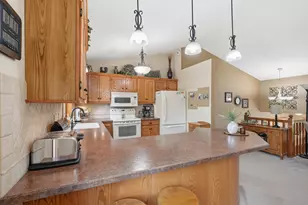 10760 Kumquat St NW, Coon Rapids, MN 55448 - Photo 10