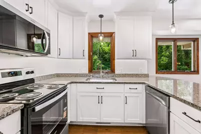 1086 Carlton Drive, Shoreview, MN 55126 - Photo 20