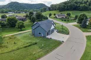166 Rimrock Rd, Rollingstone, MN 55969 - Photo 36