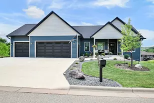 166 Rimrock Rd, Rollingstone, MN 55969 - Photo 2