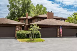 2016 Southfield Ct SW, Rochester, MN 55902 - Photo 1
