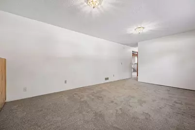 6521 Kurtz Lane, Eden Prairie, MN 55346 - Photo 18