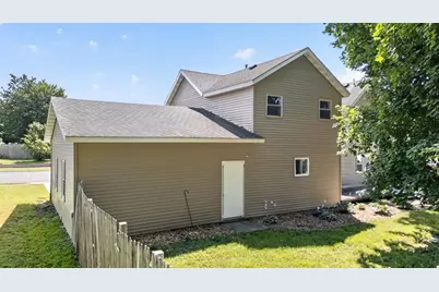 112 S Hudson Avenue, Spring Valley, MN 55975 - Photo 30