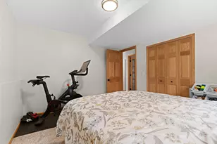 10359 Huntington Dr, Eden Prairie, MN 55347 - Photo 28