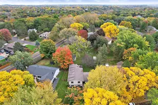 10359 Huntington Dr, Eden Prairie, MN 55347 - Photo 52
