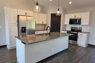 314 Falcon Run, Eagle Lake, MN 56024 - Photo 8