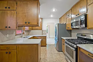 5921 Wisconsin Cir N, New Hope, MN 55428 - Photo 20