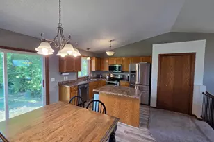 316 Jefferson Ln, Saint Joseph, MN 56374 - Photo 10