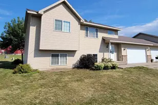 316 Jefferson Ln, Saint Joseph, MN 56374 - Photo 1