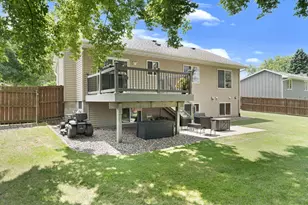 2040 Greenwood Dr, Owatonna, MN 55060 - Photo 20