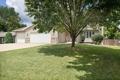 2040 Greenwood Drive, Owatonna, MN 55060 - Photo 2