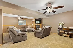 2040 Greenwood Dr, Owatonna, MN 55060 - Photo 16