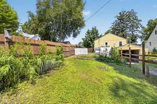 319 W Douglas Ave, Fergus Falls, MN 56537 - Photo 32
