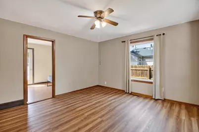 319 W Douglas Avenue, Fergus Falls, MN 56537 - Photo 10