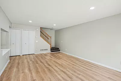 4300 Meghan Lane #302, Eagan, MN 55122 - Photo 2