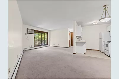 6007 W Broadway Avenue #303, New Hope, MN 55428 - Photo 2