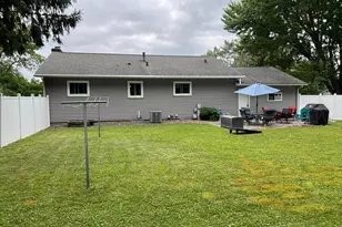 1045 10th Ave, Cumberland, WI 54829 - Photo 6