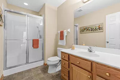 408 Holly Lane N, Oakdale, MN 55128 - Photo 36