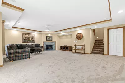 408 Holly Lane N, Oakdale, MN 55128 - Photo 32