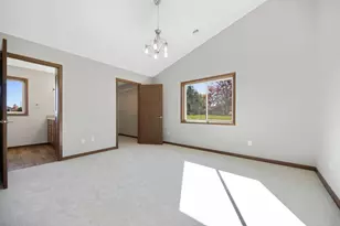 301 Gateway Pkwy, Osceola, WI 54020 - Photo 18