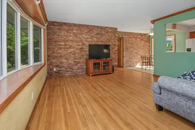 2842 Marion Street, Roseville, MN 55113 - Photo 4