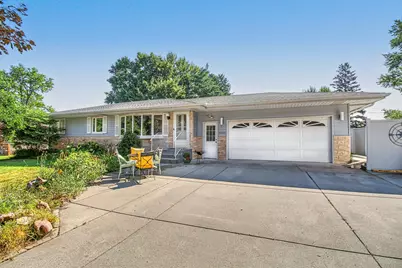 2842 Marion Street, Roseville, MN 55113 - Photo 2