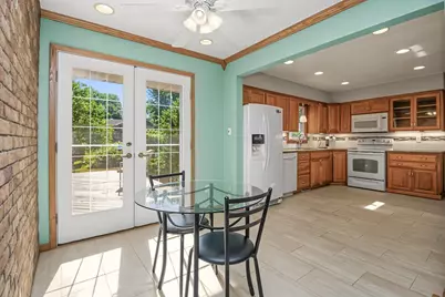 2842 Marion Street, Roseville, MN 55113 - Photo 8