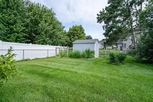1930 Meadow Ln, Eau Claire, WI 54701 - Photo 38